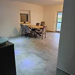 Kübler Apartment *